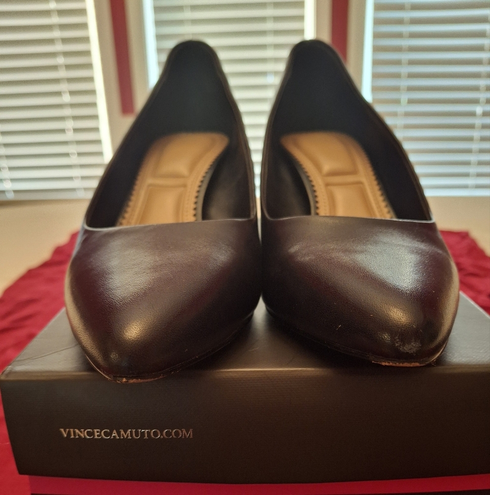 Vince Camuto Black Leather Low Heels